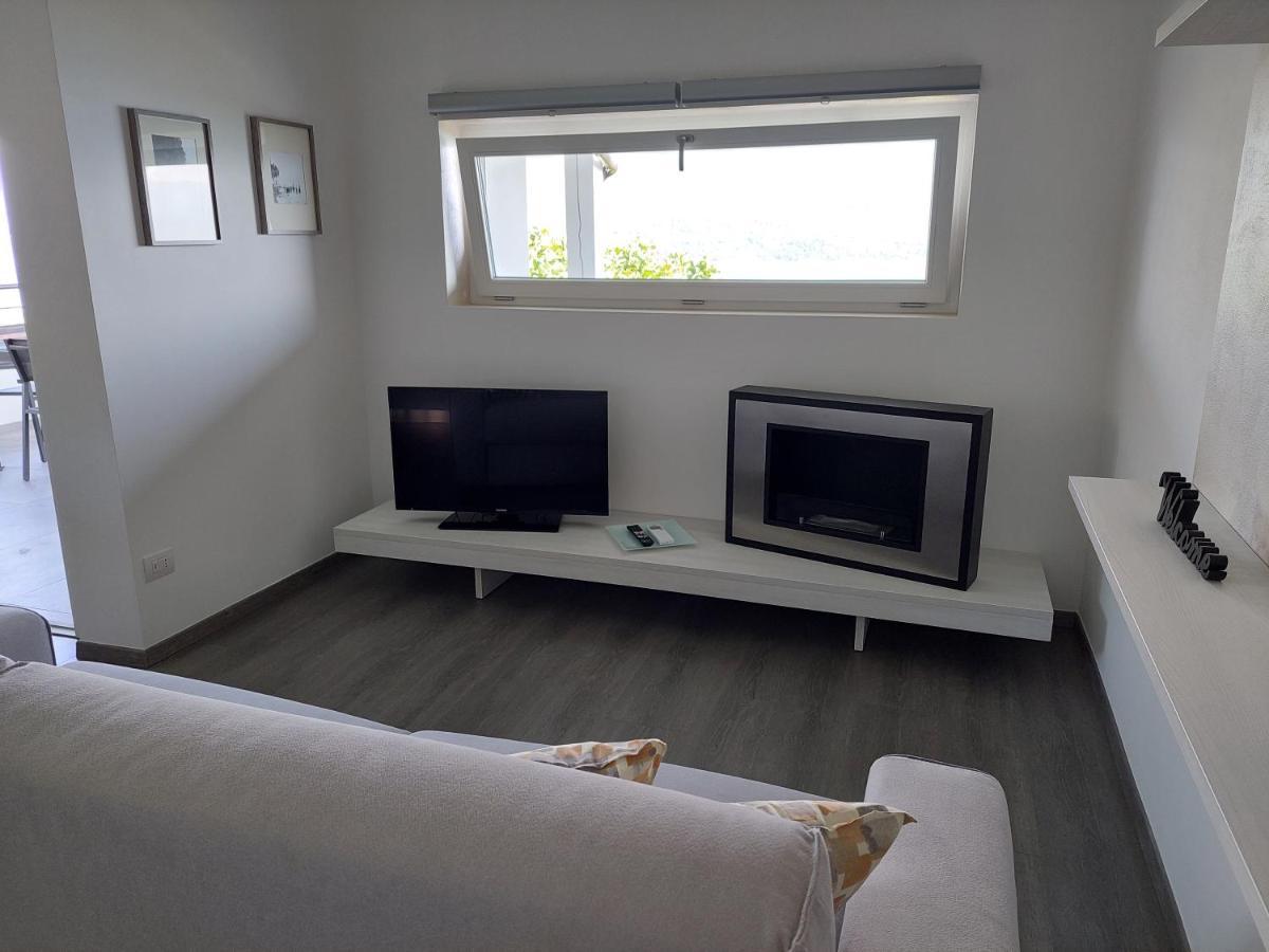 Casa vacanze Perla del Lago Domaso Esterno foto