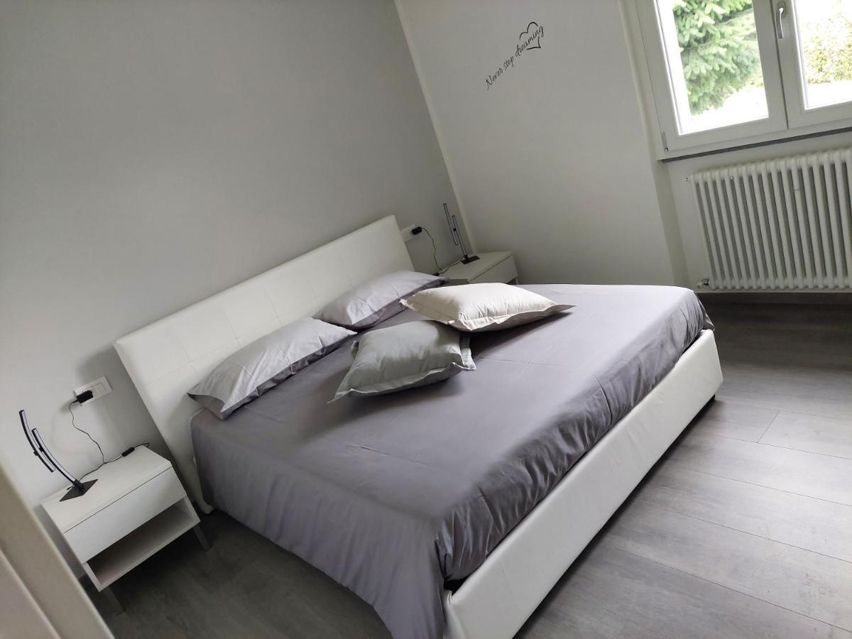 Casa vacanze Perla del Lago Domaso Esterno foto