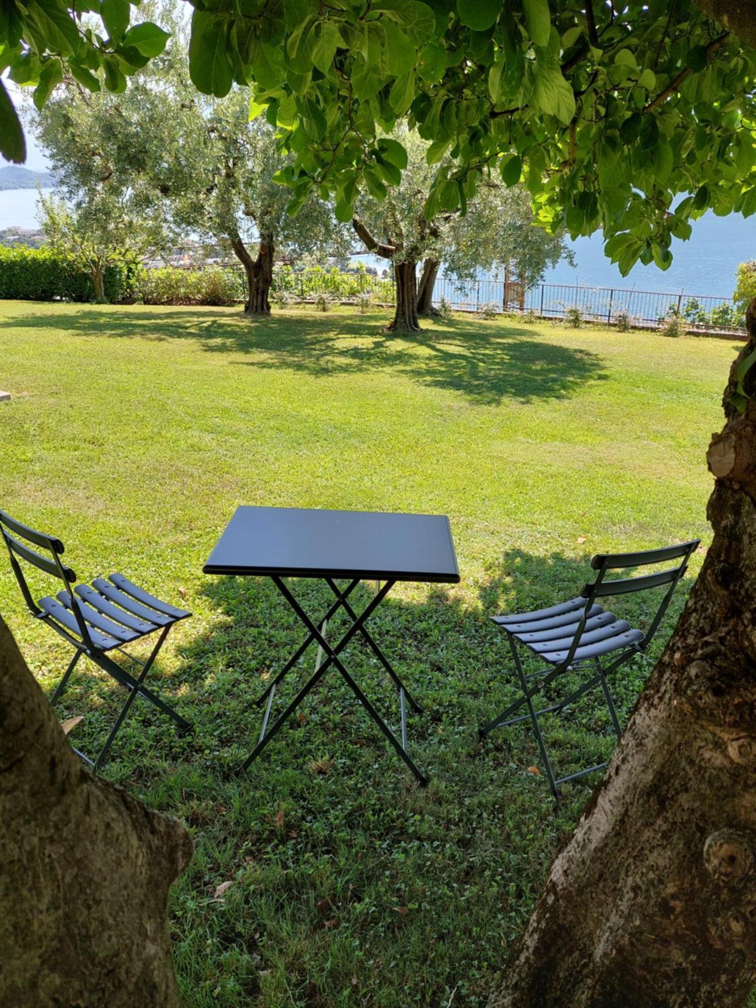 Casa vacanze Perla del Lago Domaso Esterno foto